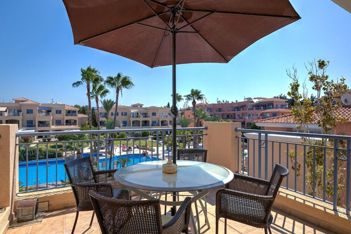 Limnaria Gardens Beautiful Apartment By Vichy 파포스 외부 사진